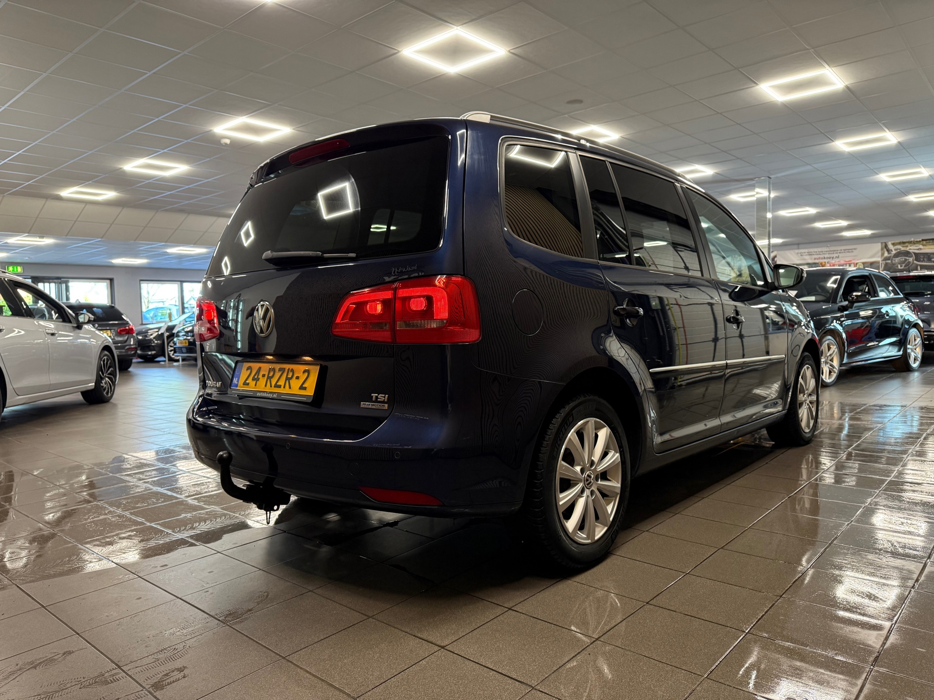 https://www.autokooy.nl//xml/images/56231148-6.JPG
