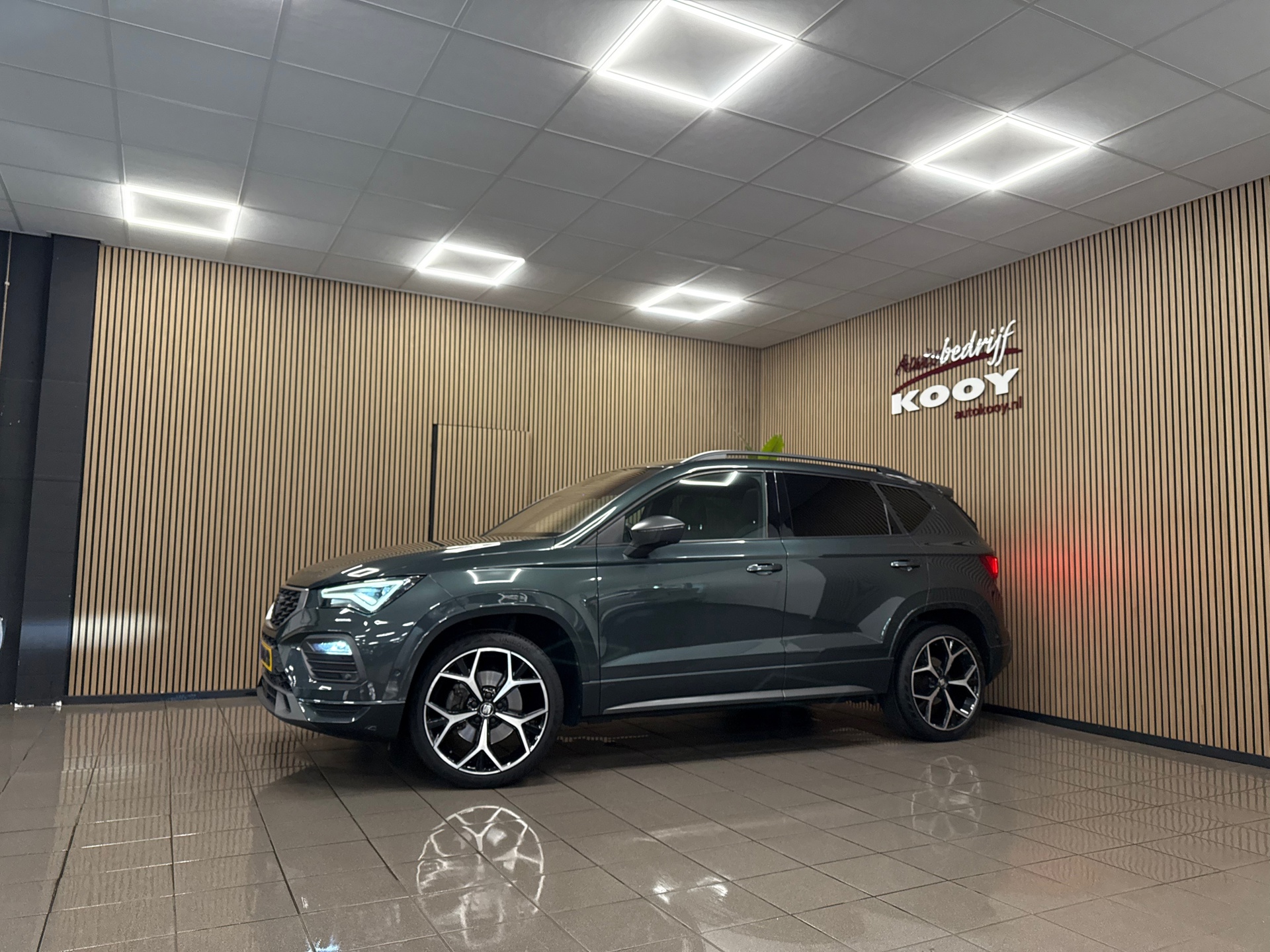 https://www.autokooy.nl//xml/images/56258318-10.JPG