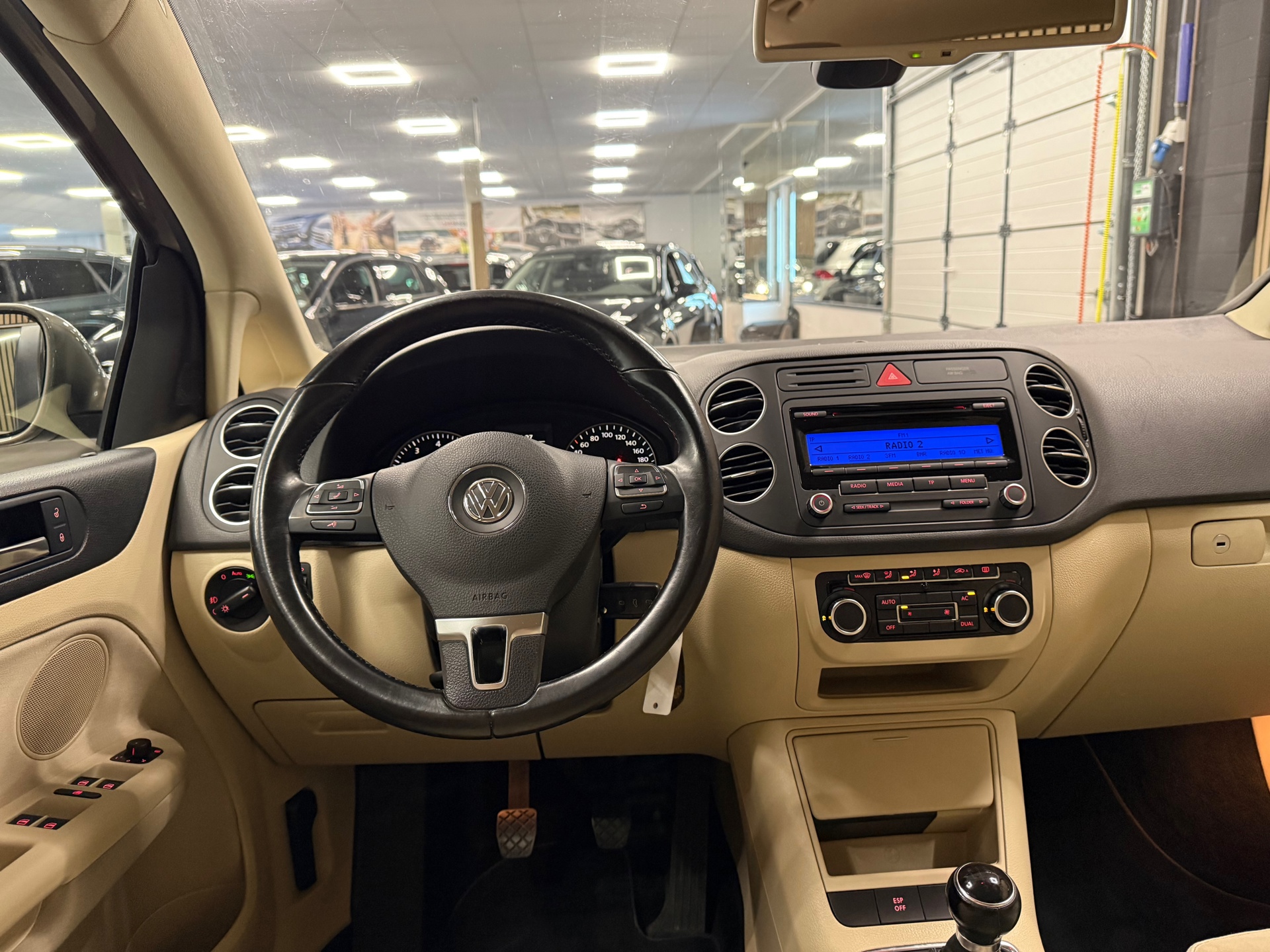 https://www.autokooy.nl//xml/images/56337812-20.JPG
