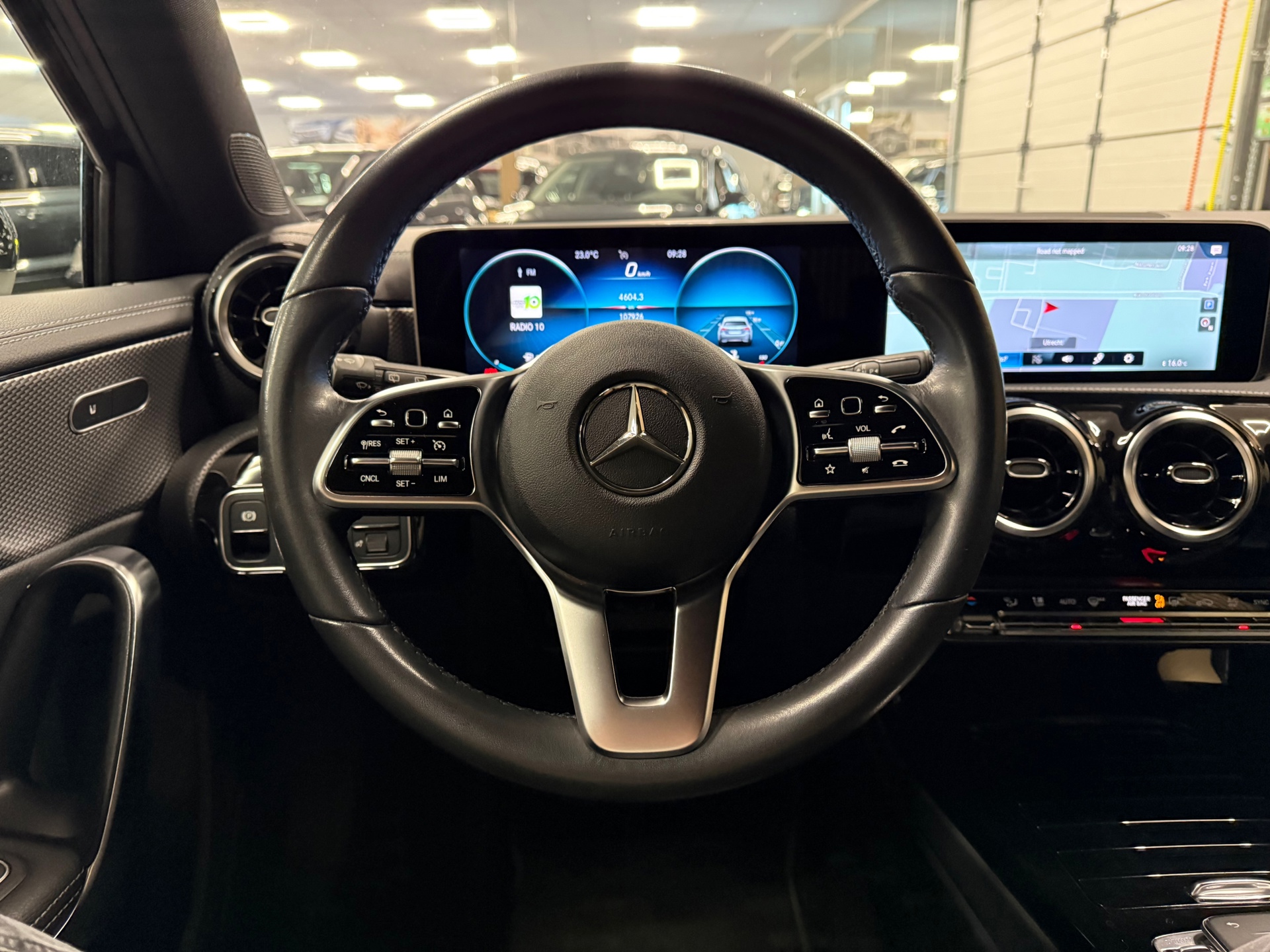 https://www.autokooy.nl//xml/images/56338343-14.JPG