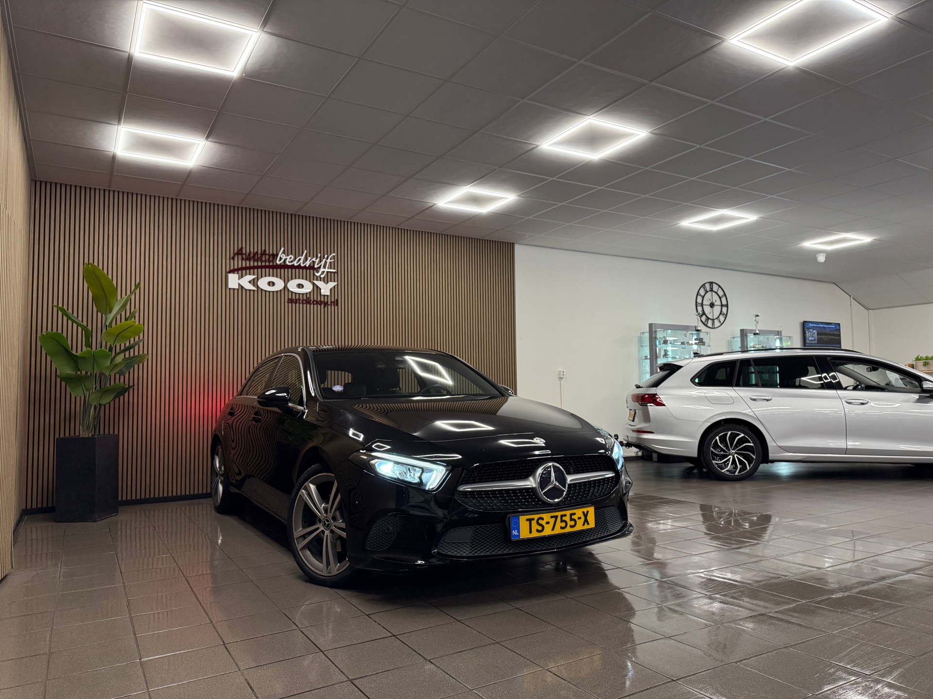 https://www.autokooy.nl//xml/images/56338343-7.JPG