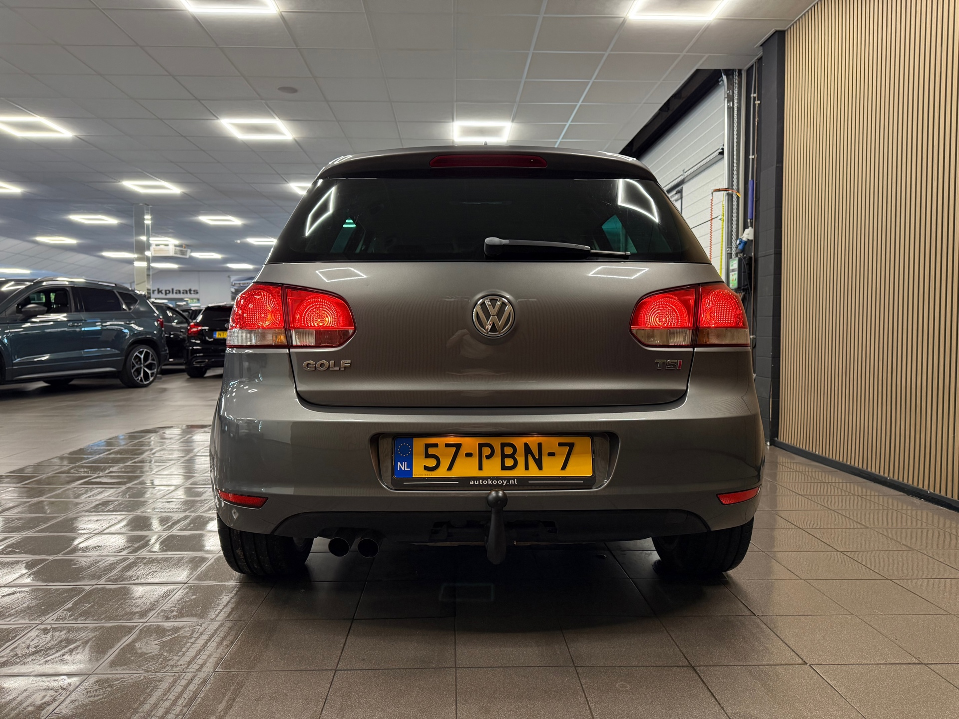 https://www.autokooy.nl//xml/images/56365326-4.JPG