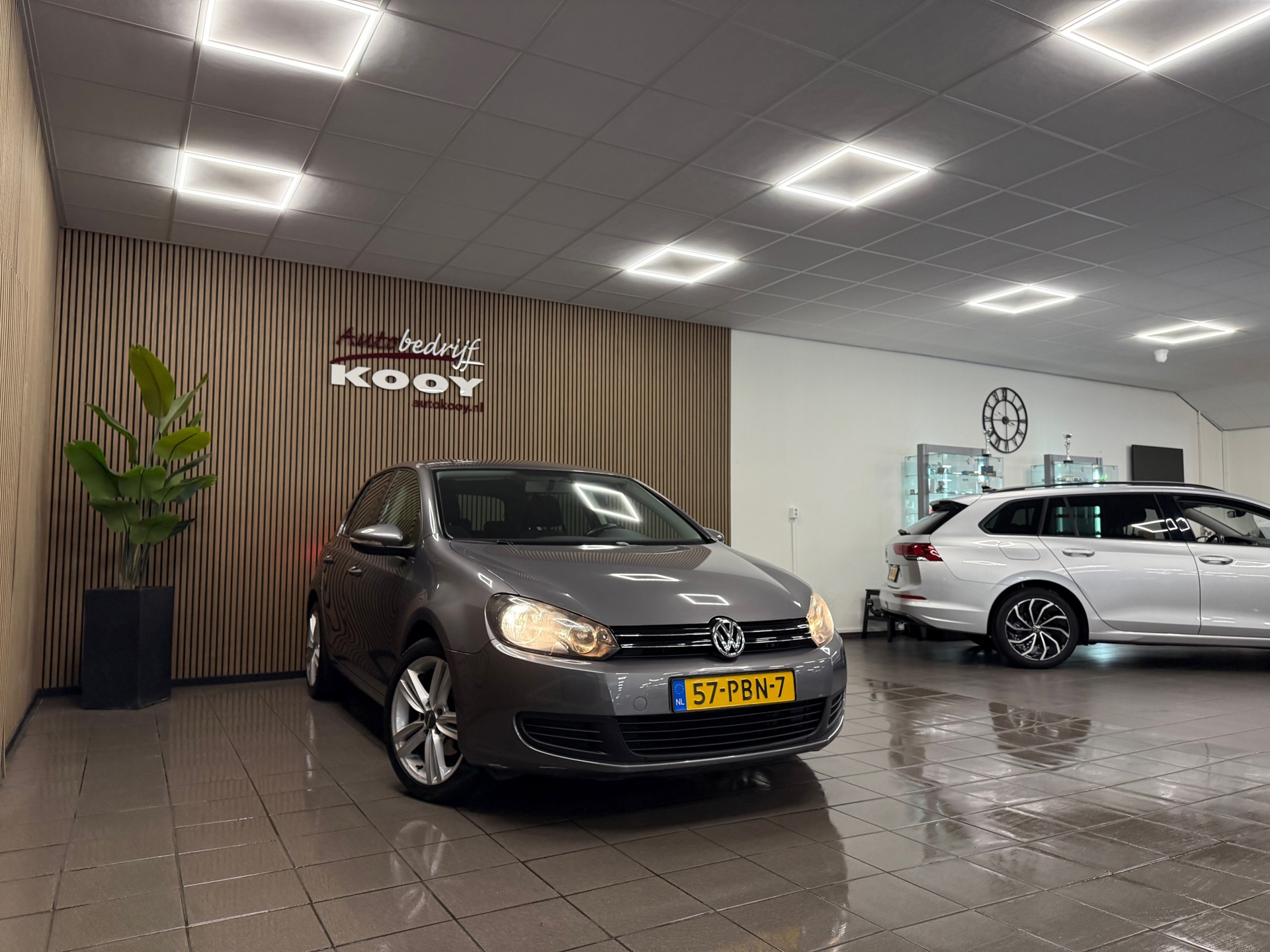 https://www.autokooy.nl//xml/images/56365326-7.JPG