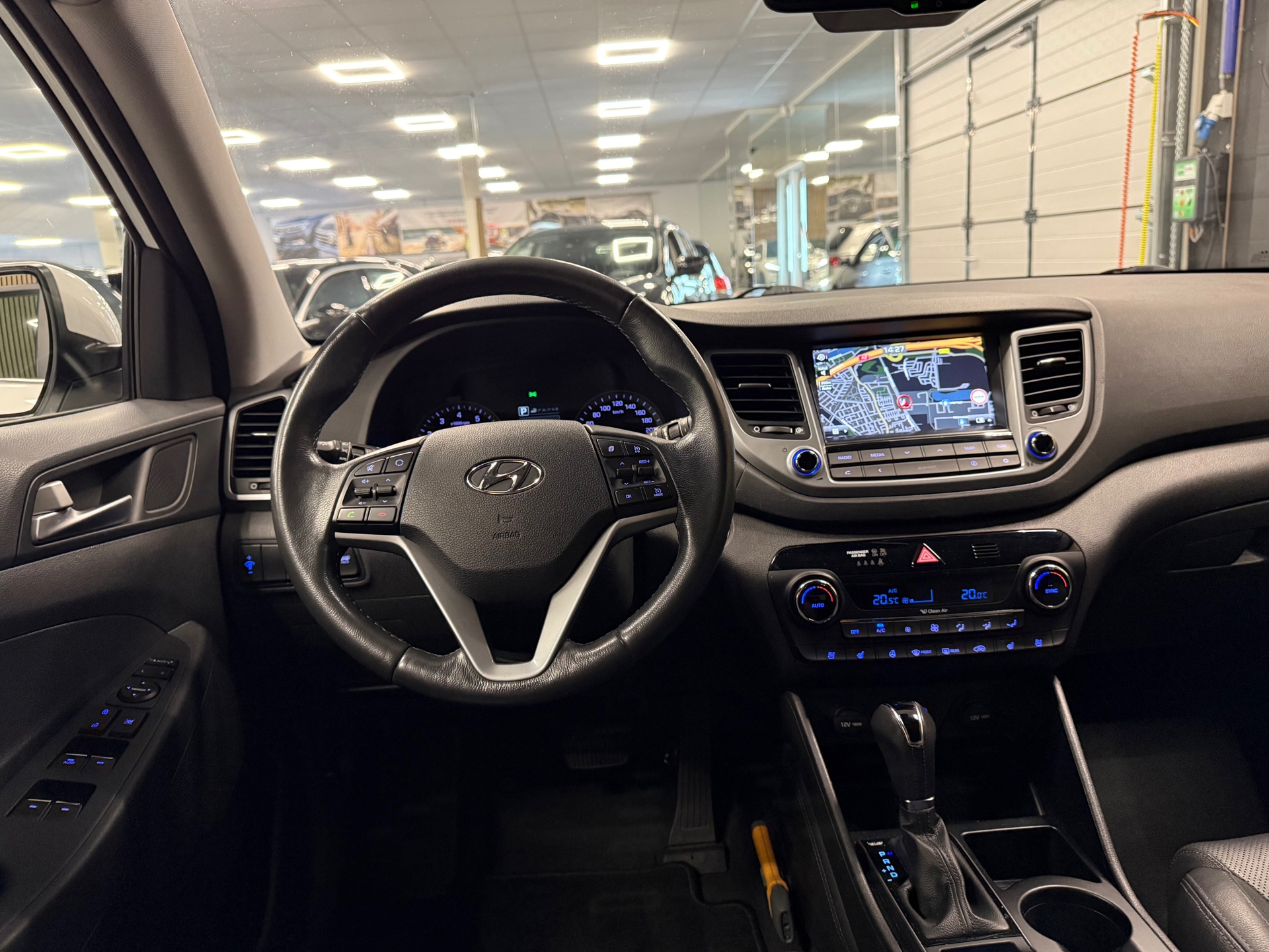 https://www.autokooy.nl//xml/images/56432446-19.JPG