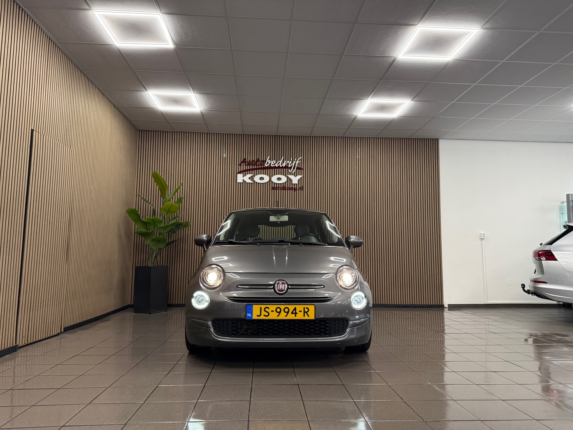 https://www.autokooy.nl//xml/images/56432523-8.JPG