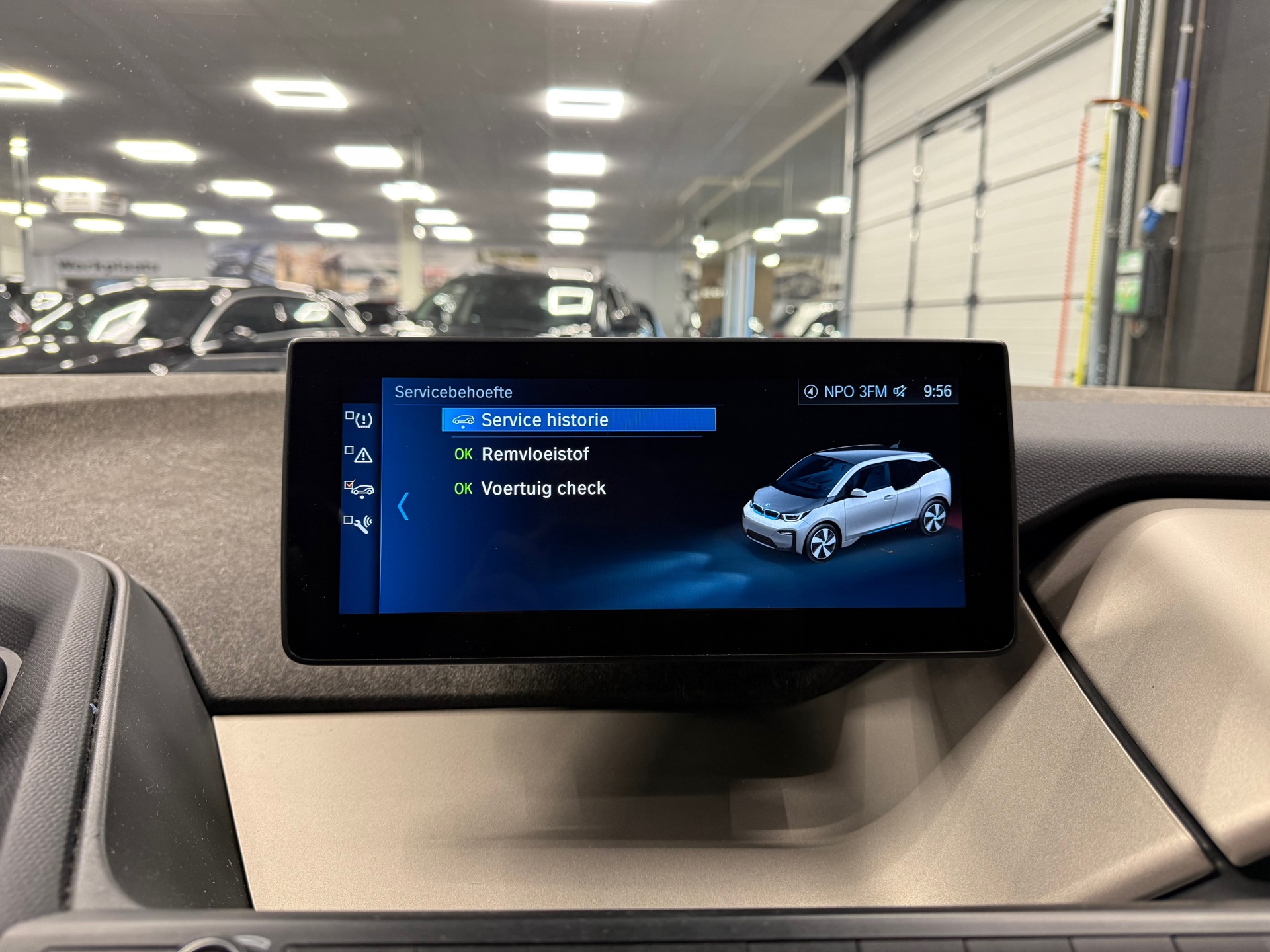 https://www.autokooy.nl//xml/images/56467730-17.JPG