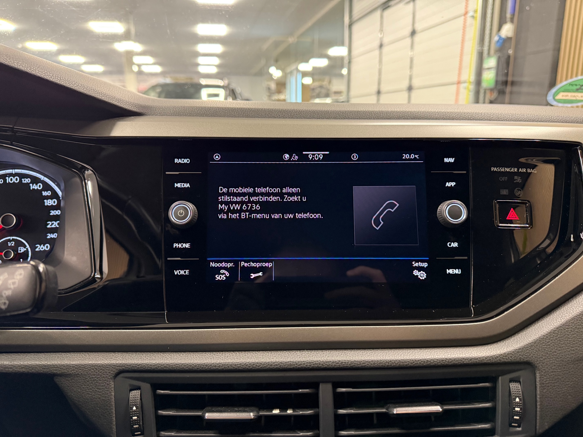 https://www.autokooy.nl//xml/images/56516099-16.JPG