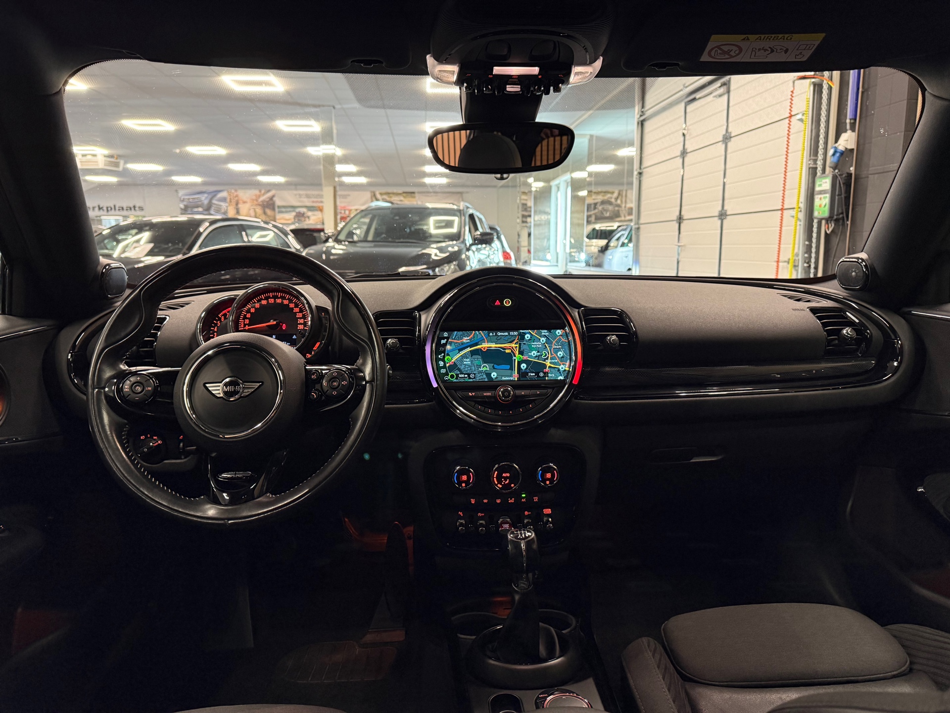 https://www.autokooy.nl//xml/images/56516211-20.JPG