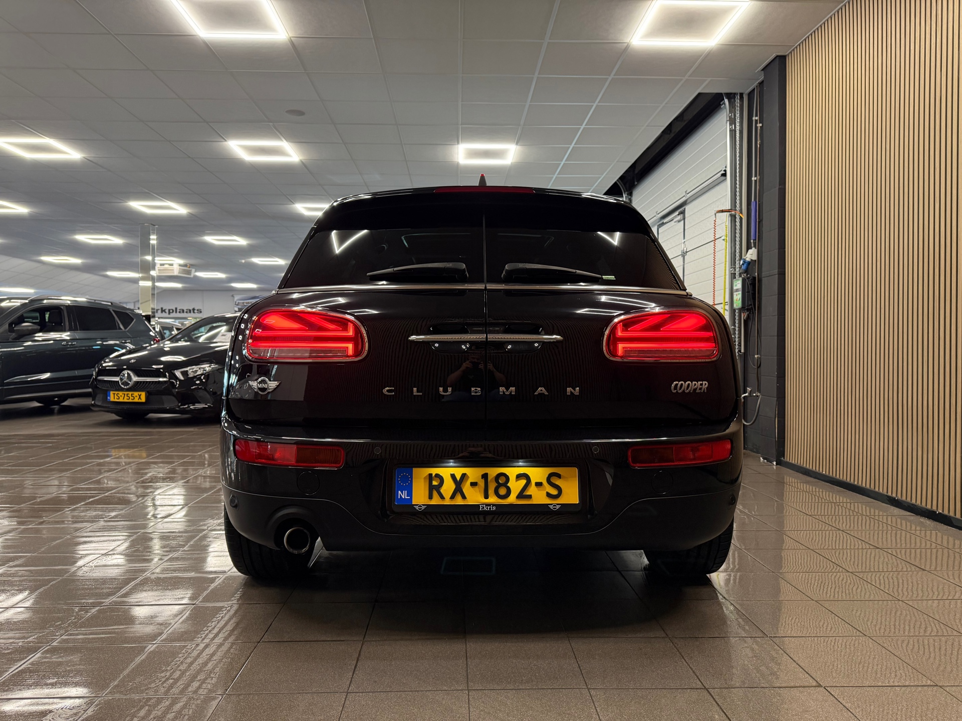 https://www.autokooy.nl//xml/images/56516211-4.JPG