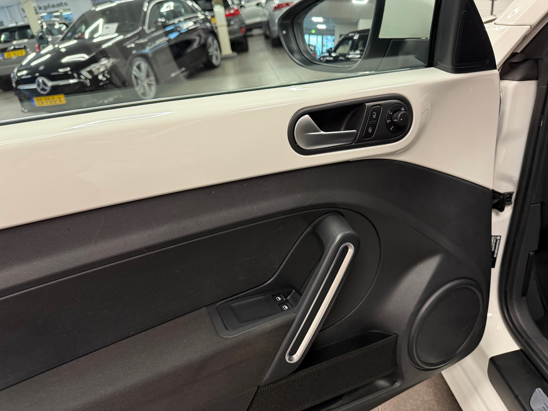 https://www.autokooy.nl//xml/images/56581411-10.JPG