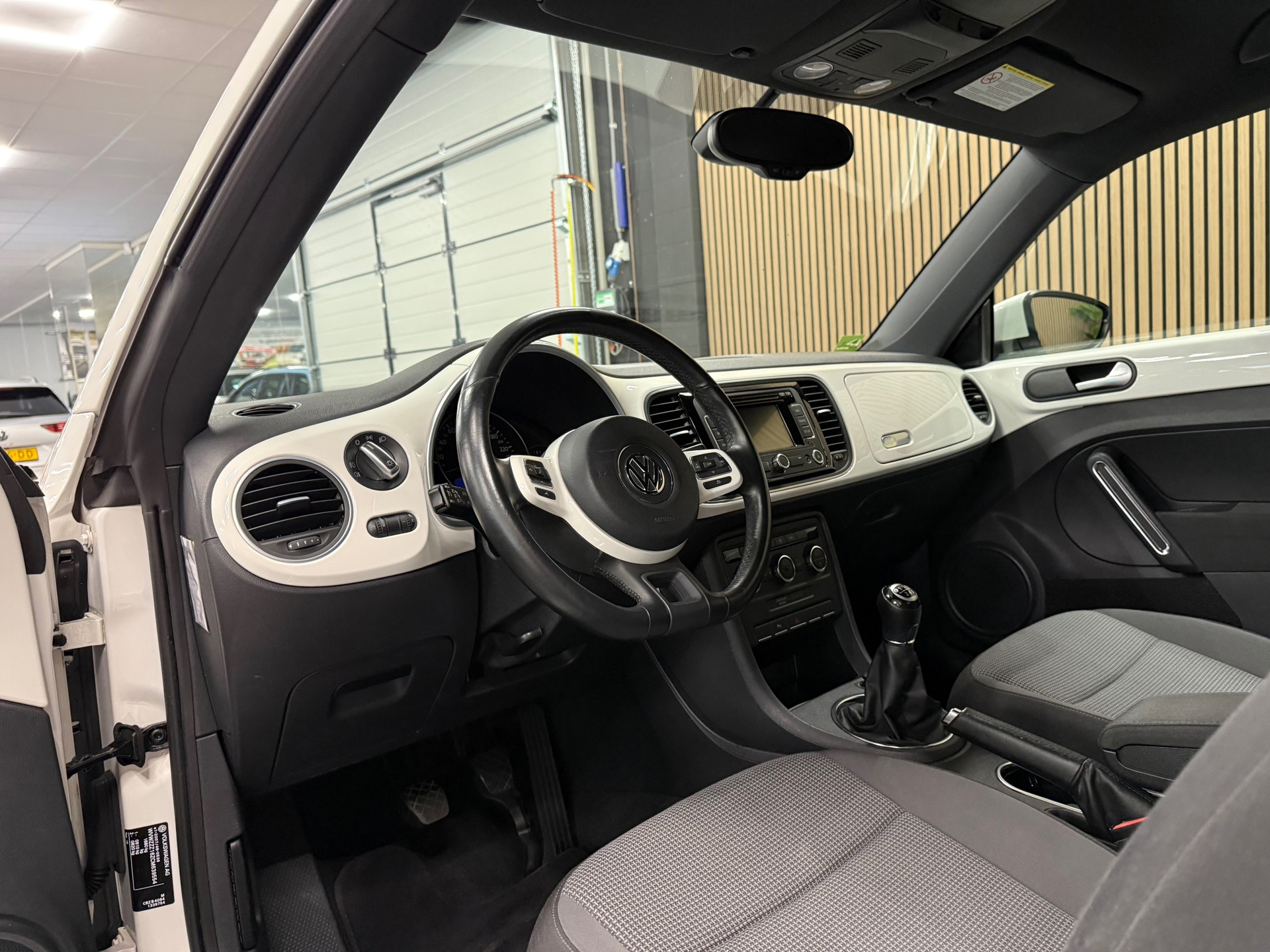 https://www.autokooy.nl//xml/images/56581411-12.JPG