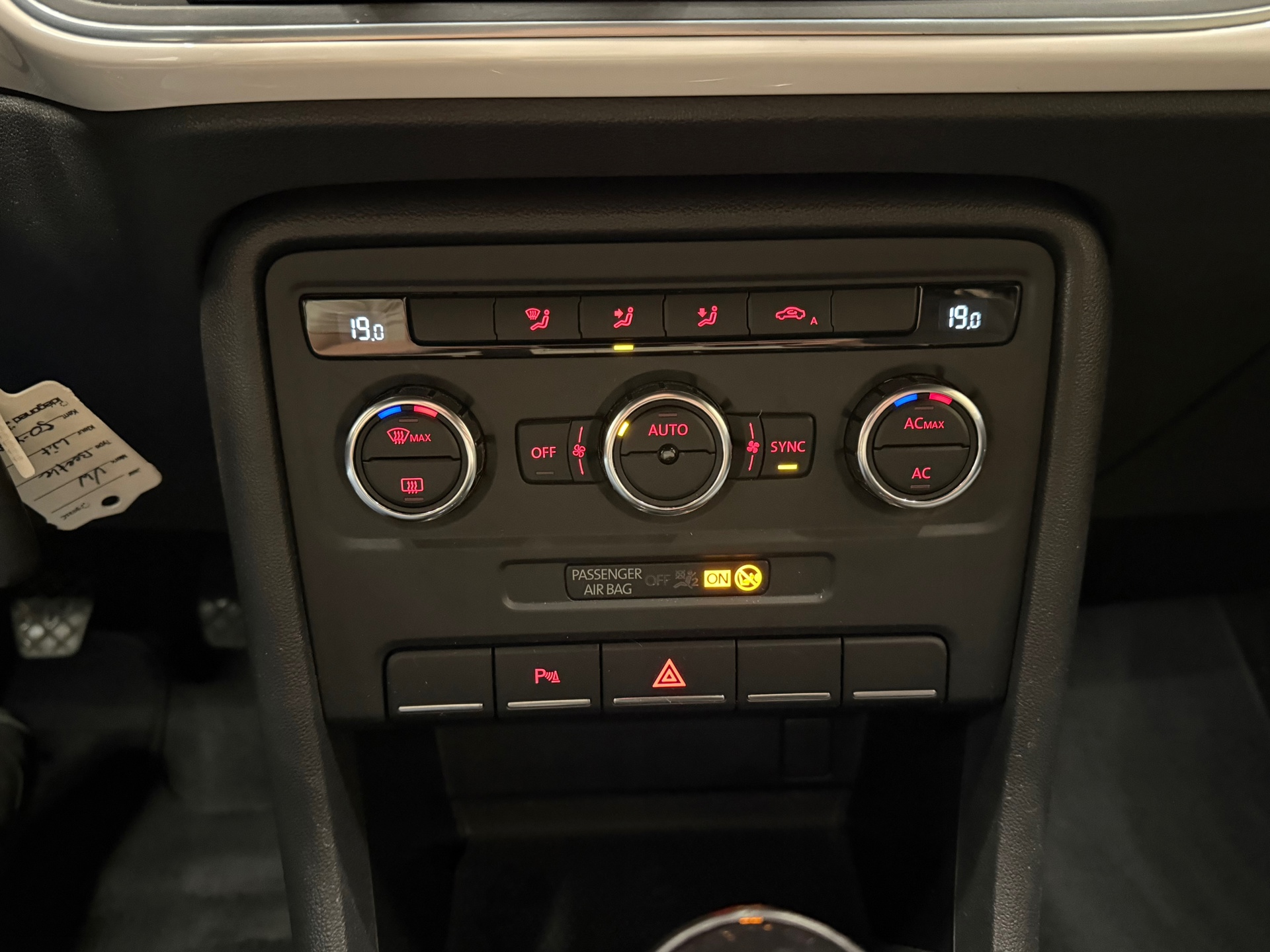 https://www.autokooy.nl//xml/images/56581411-18.JPG