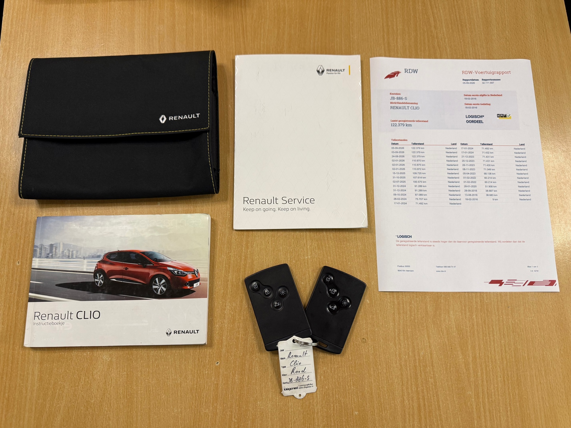 https://www.autokooy.nl//xml/images/56662008-23.JPG