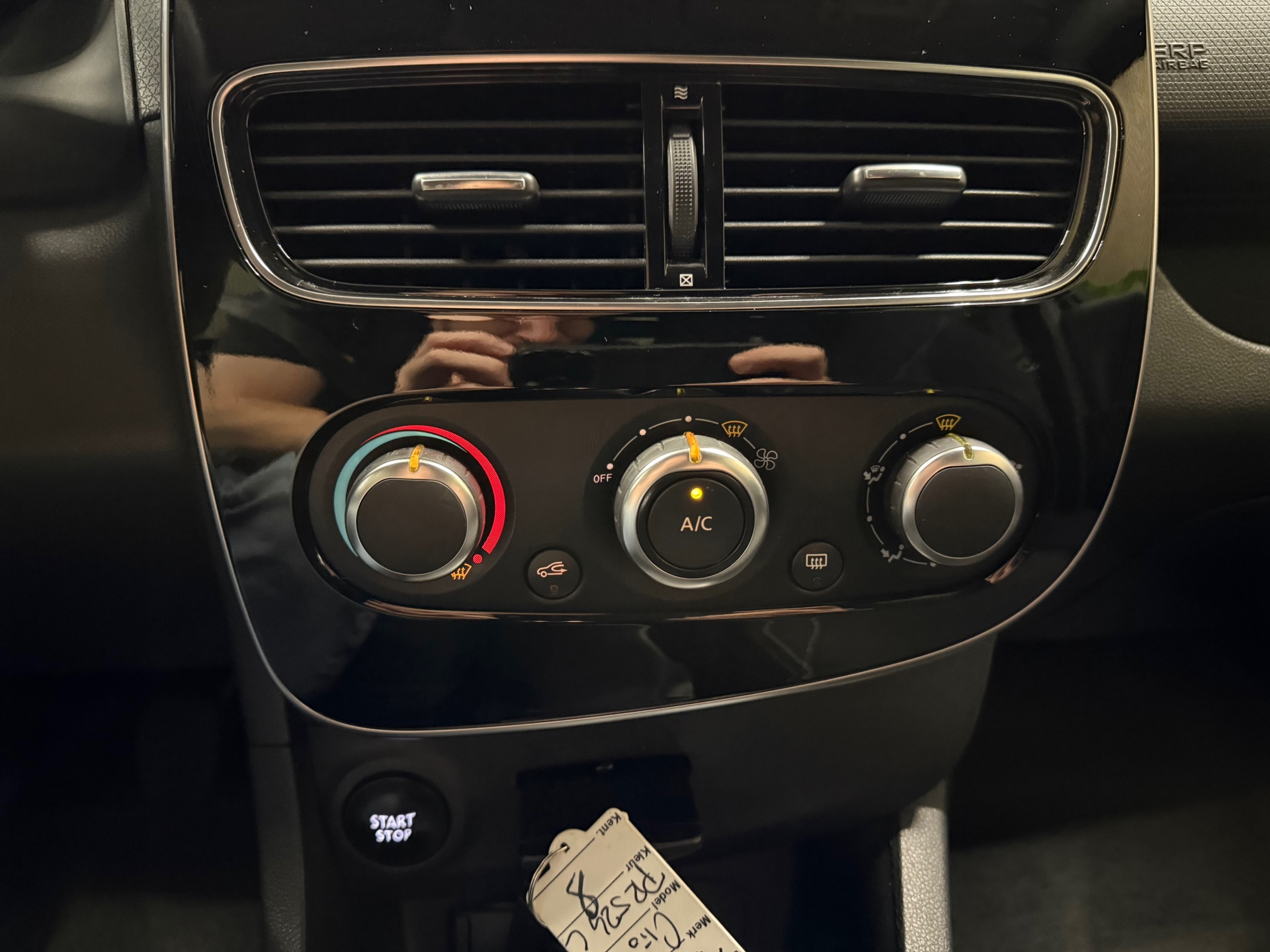 https://www.autokooy.nl//xml/images/56714340-20.JPG