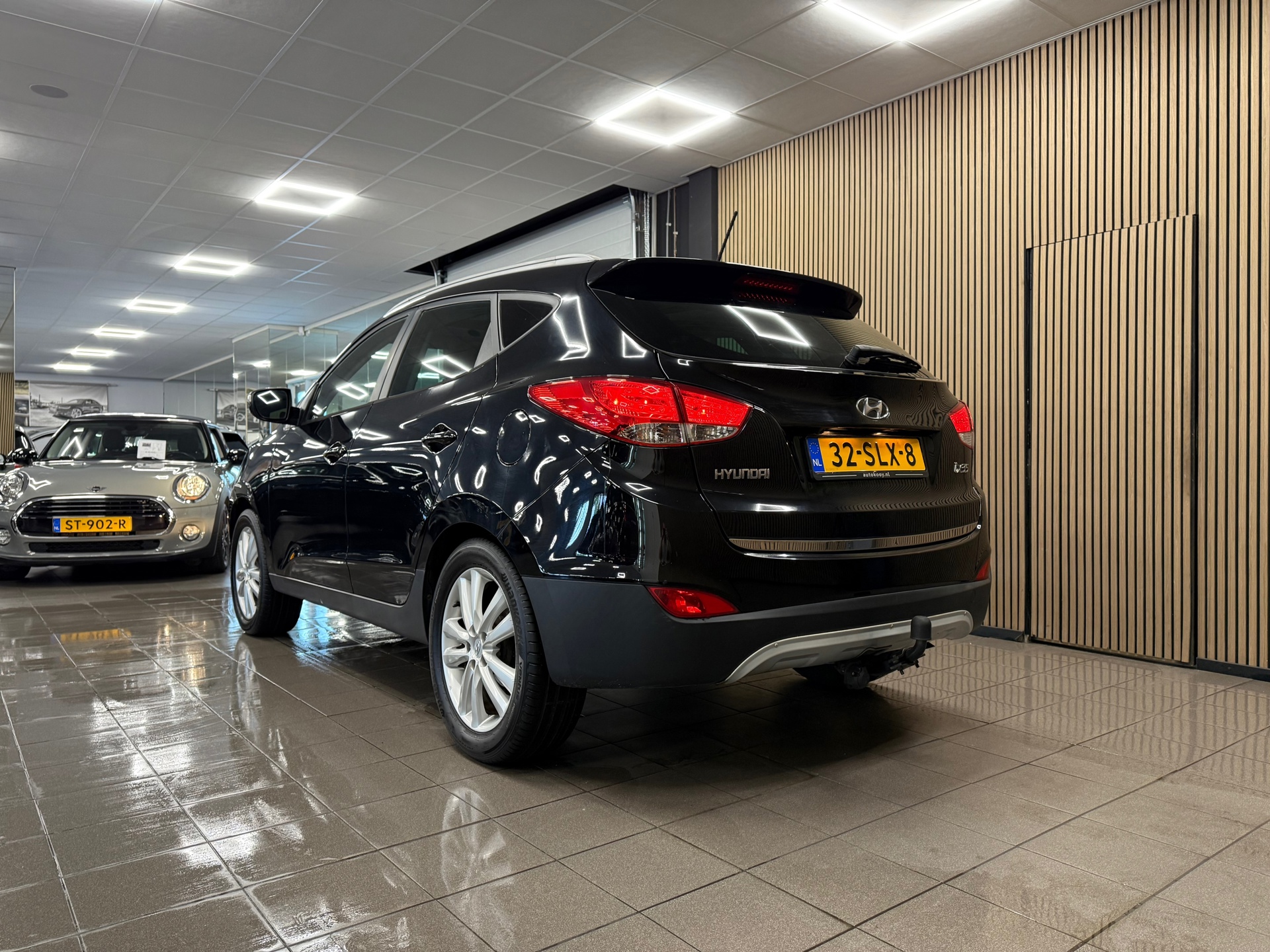 https://www.autokooy.nl//xml/images/56740558-3.JPG