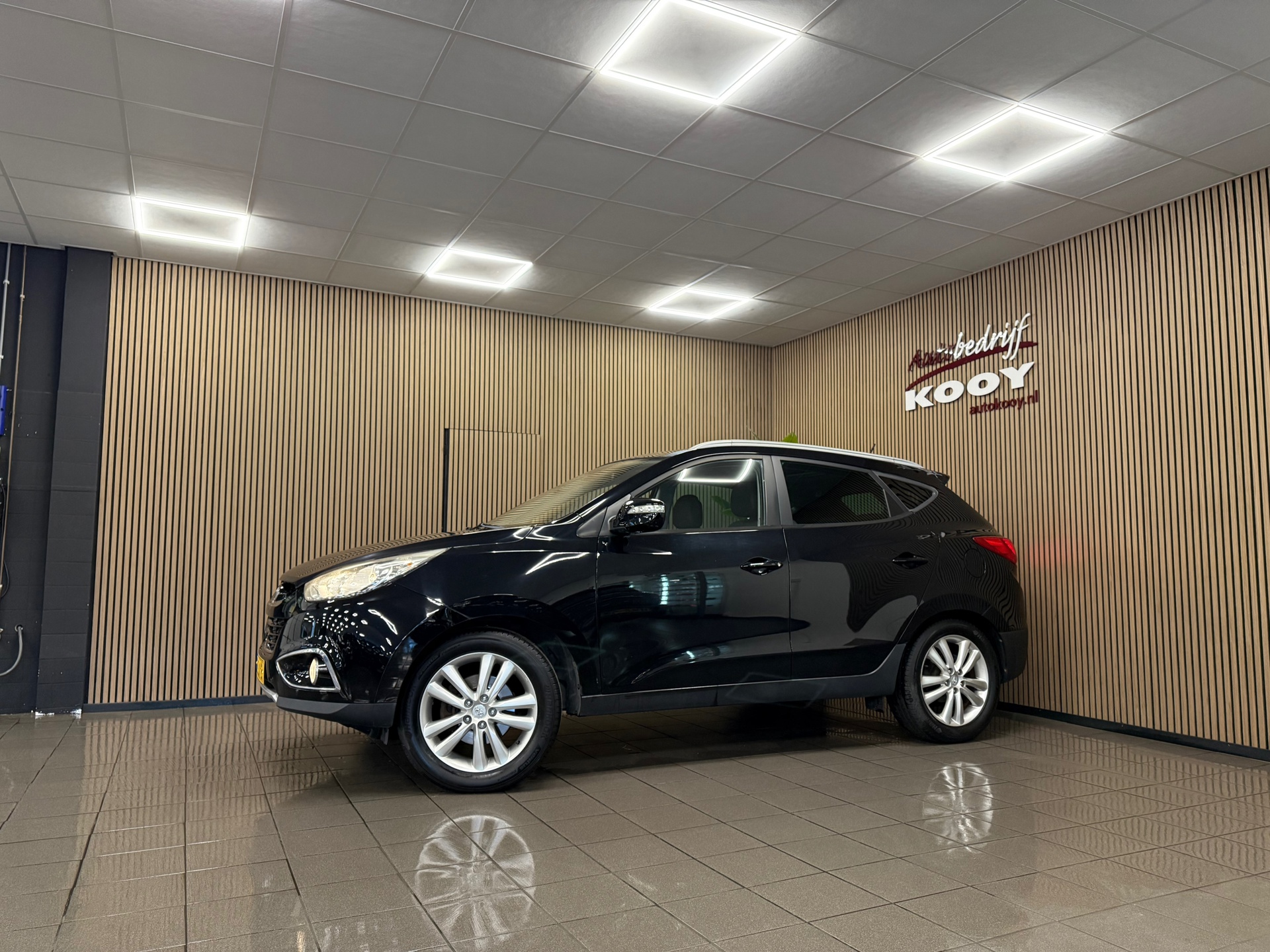 https://www.autokooy.nl//xml/images/56740558-9.JPG