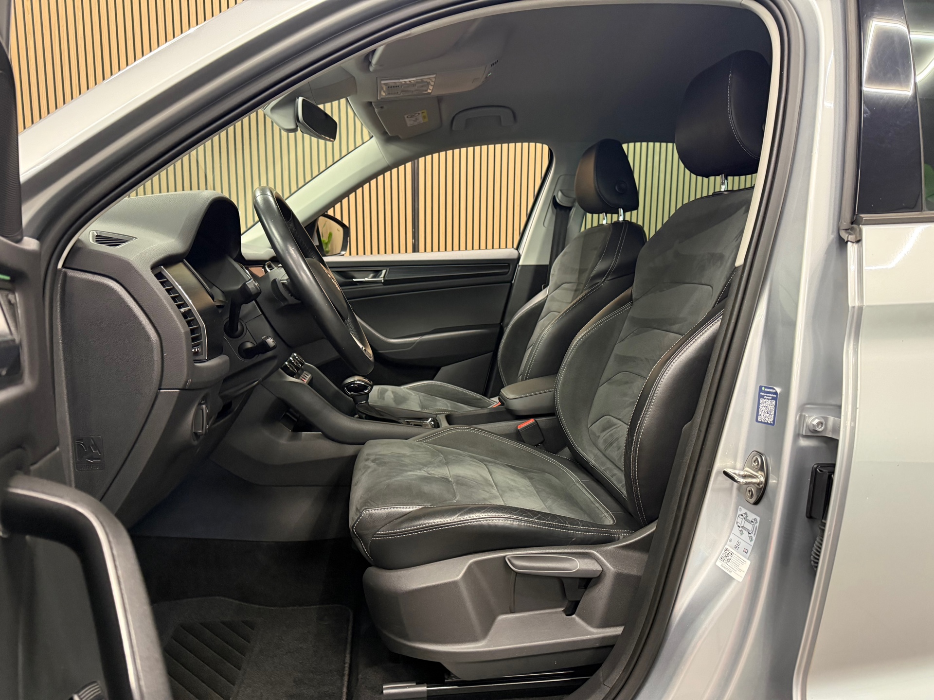 https://www.autokooy.nl//xml/images/56740782-12.JPG