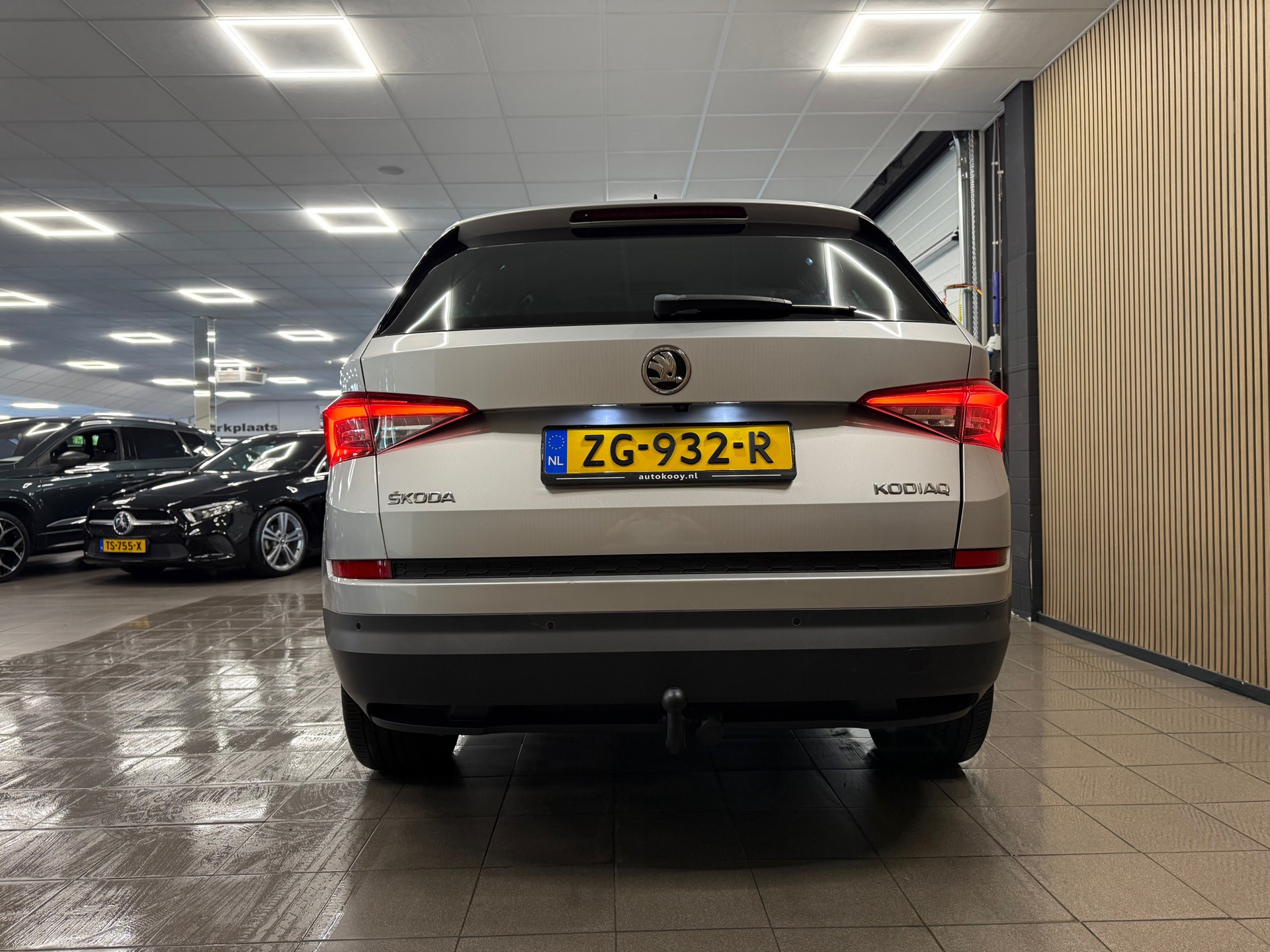 https://www.autokooy.nl//xml/images/56740782-4.JPG
