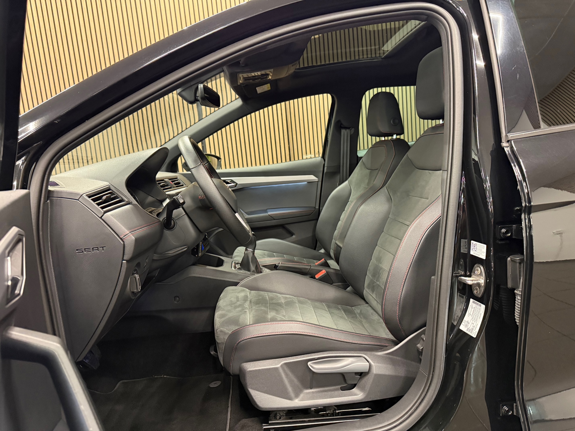 https://www.autokooy.nl//xml/images/56770543-12.JPG