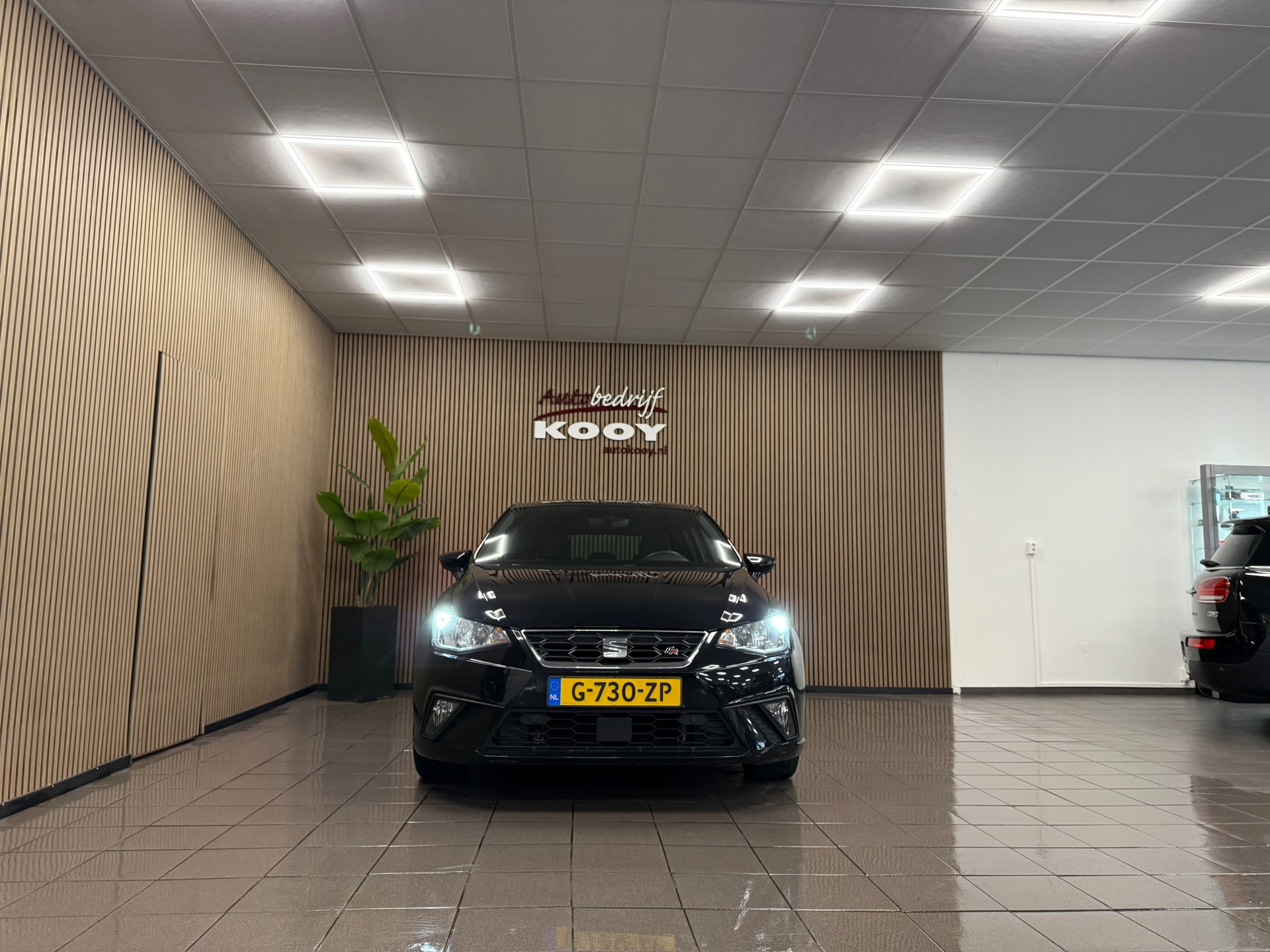 https://www.autokooy.nl//xml/images/56770543-9.JPG