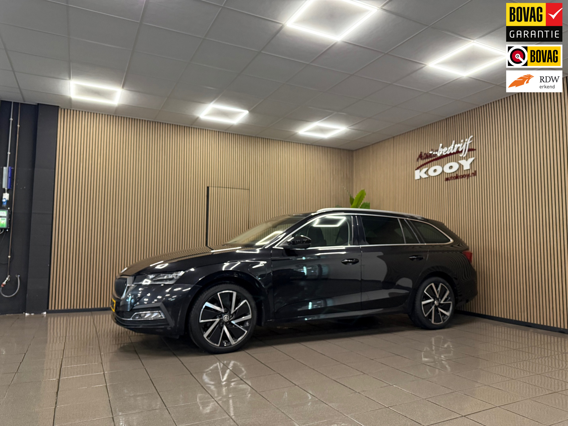 Skoda Octavia Combi 1.4 TSI iV PHEV Business Edition Plus * Afn. Trekhaak / Carplay / Stoel- Stuurverwarming *