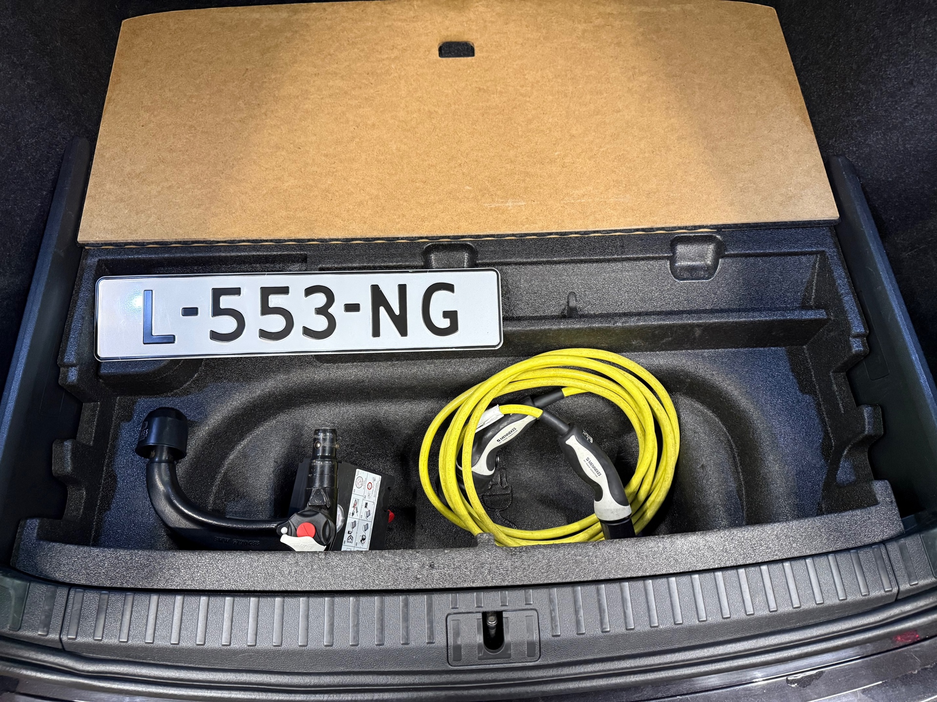https://www.autokooy.nl//xml/images/56836968-7.JPG