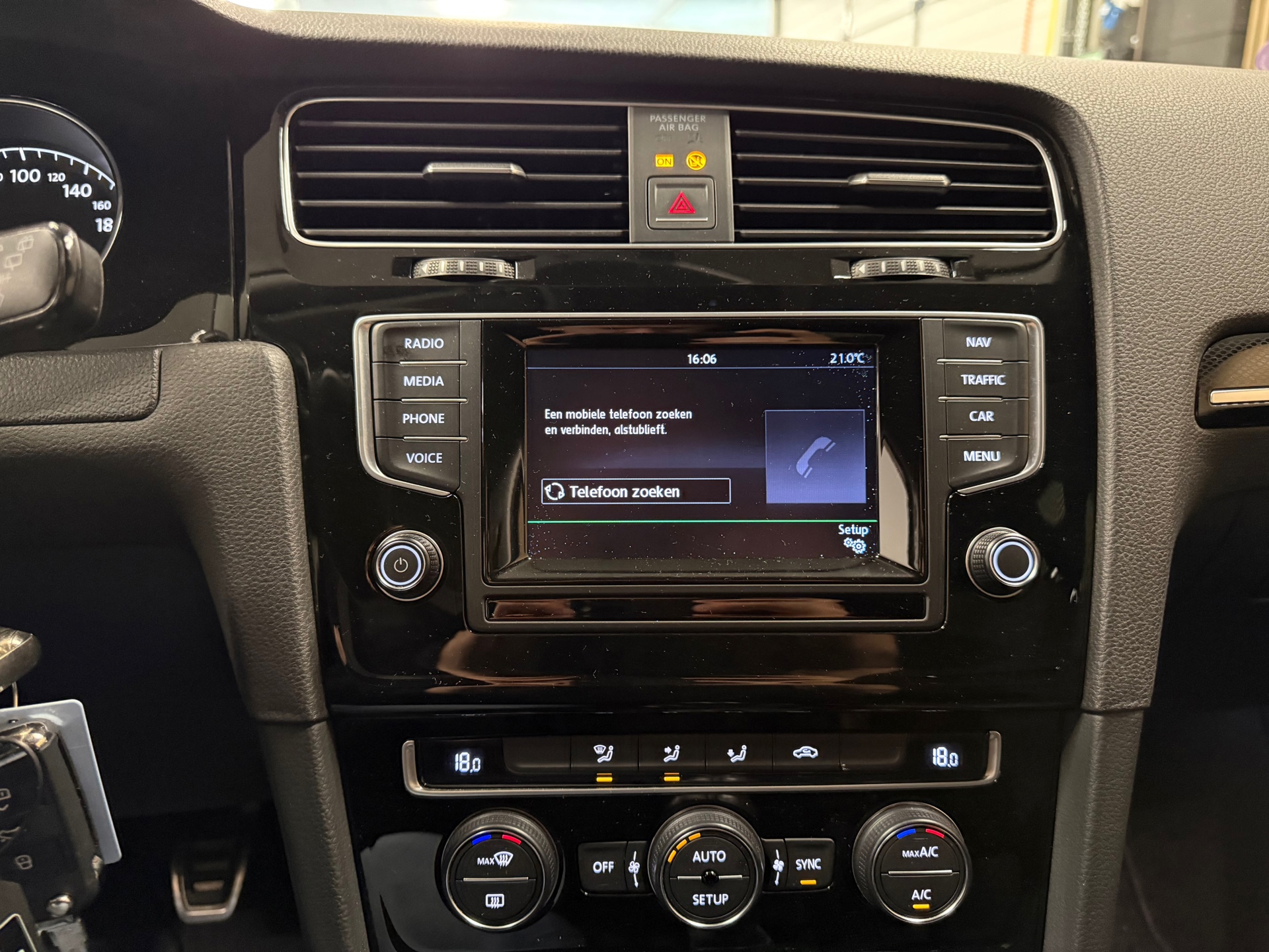 https://www.autokooy.nl//xml/images/56837123-16.JPG