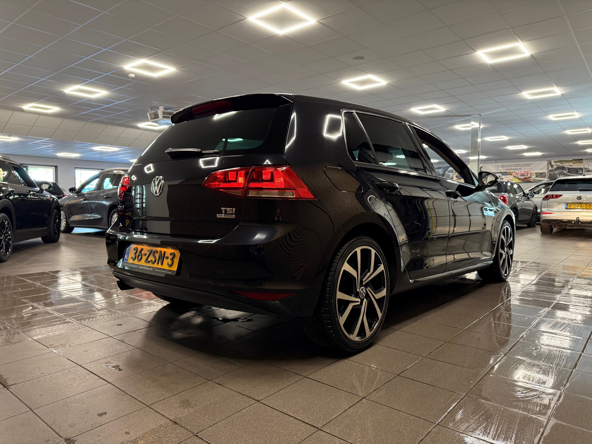 https://www.autokooy.nl//xml/images/56837123-6.JPG