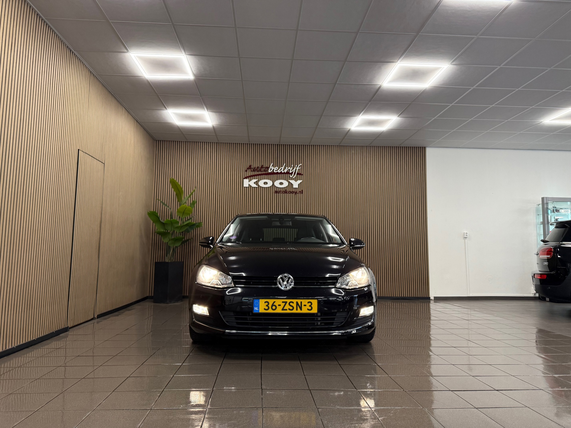 https://www.autokooy.nl//xml/images/56837123-8.JPG