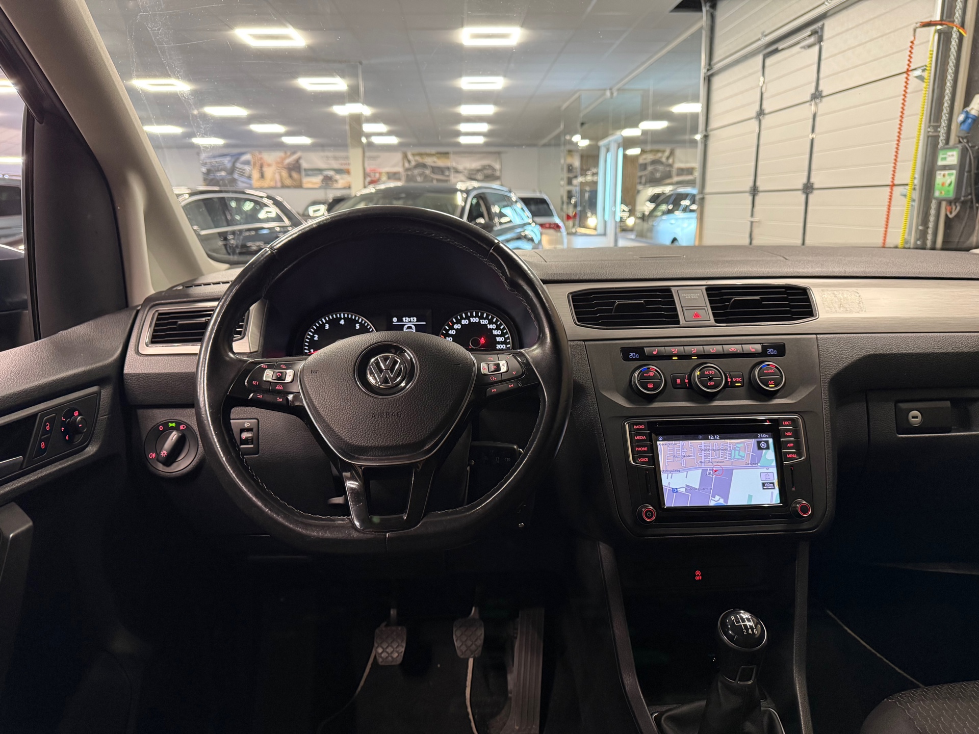 https://www.autokooy.nl//xml/images/56977579-19.JPG