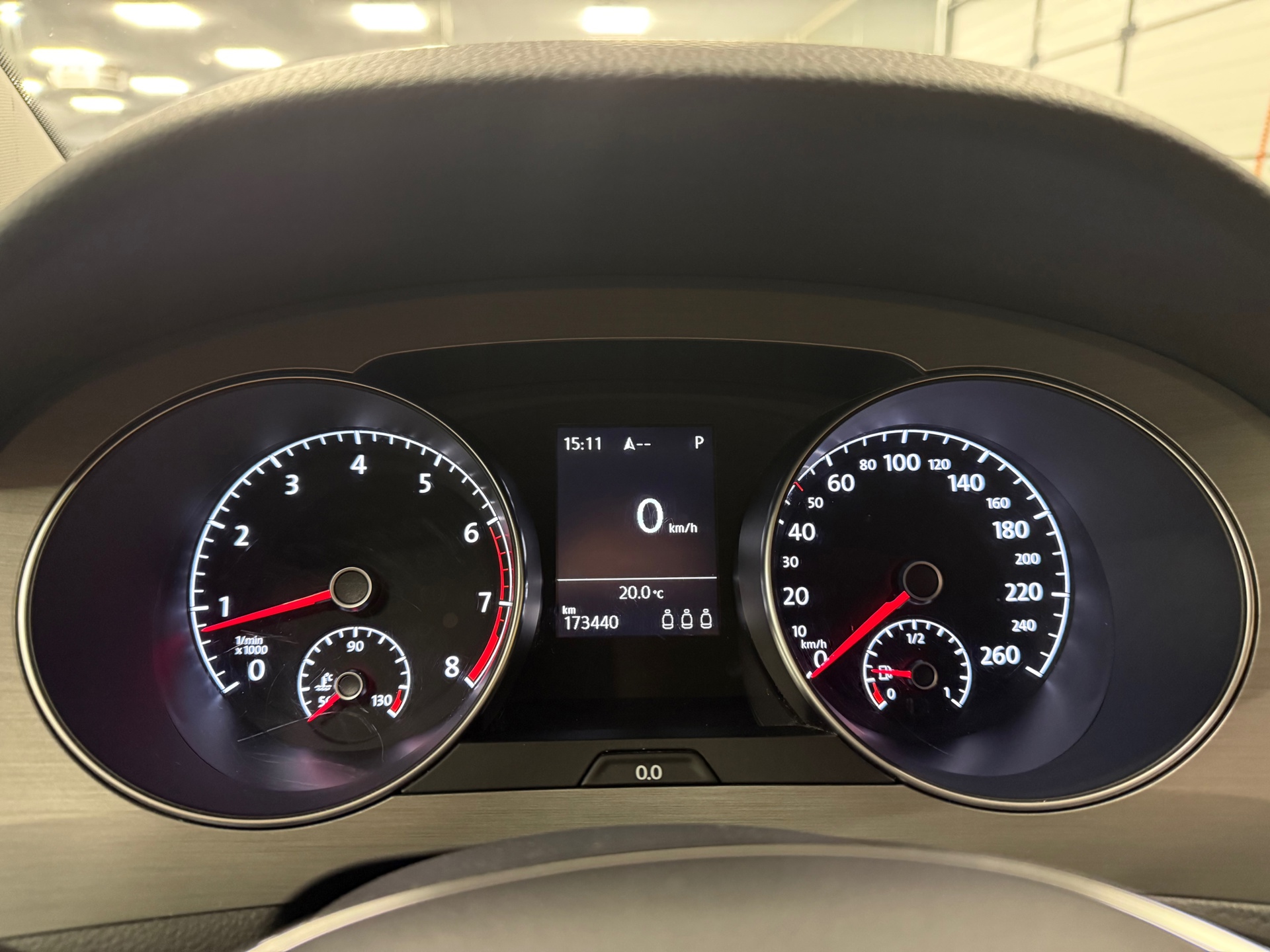 https://www.autokooy.nl//xml/images/57016634-14.JPG
