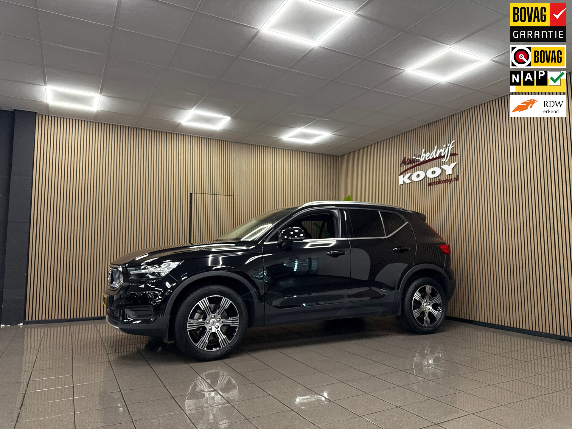 Volvo XC40 2.0 B4 Inscription * Trekhaak / Camera / Stoel- Stuurverwarming / Leder / NL Auto *