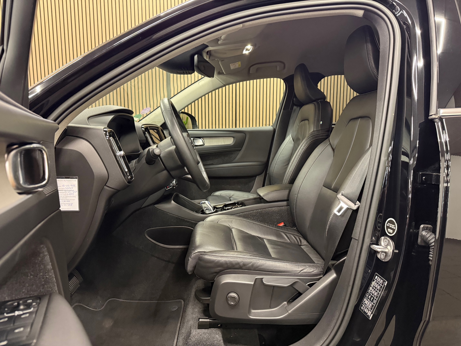 https://www.autokooy.nl//xml/images/57016829-14.JPG