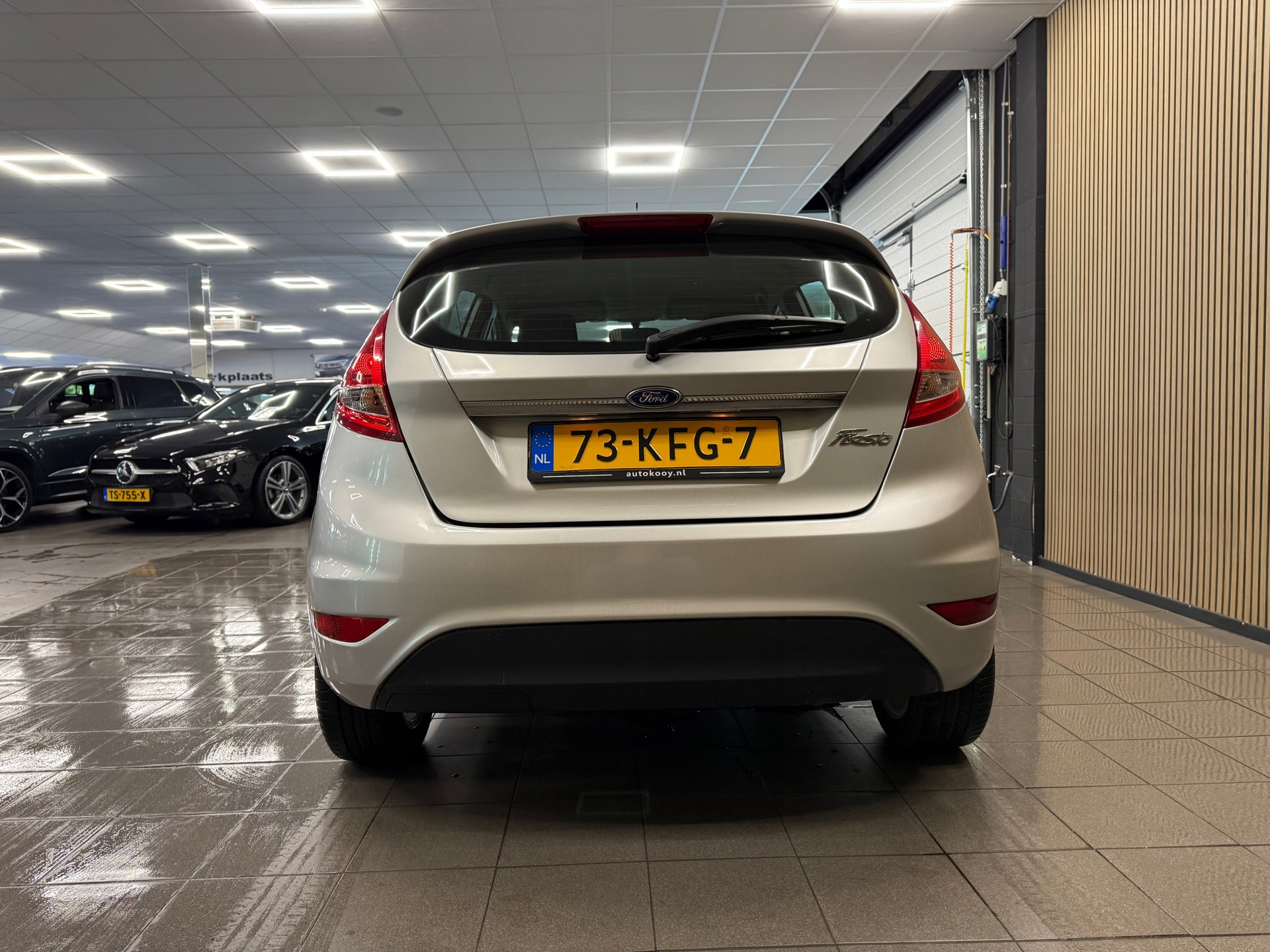 https://www.autokooy.nl//xml/images/57044580-4.JPG