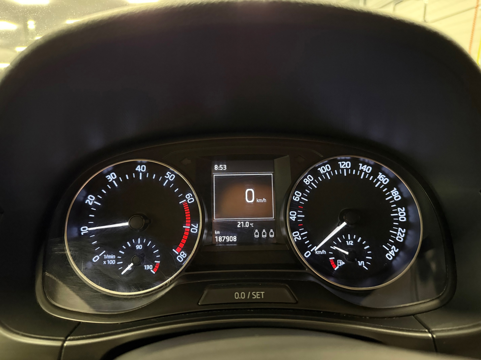 https://www.autokooy.nl//xml/images/57072180-14.JPG