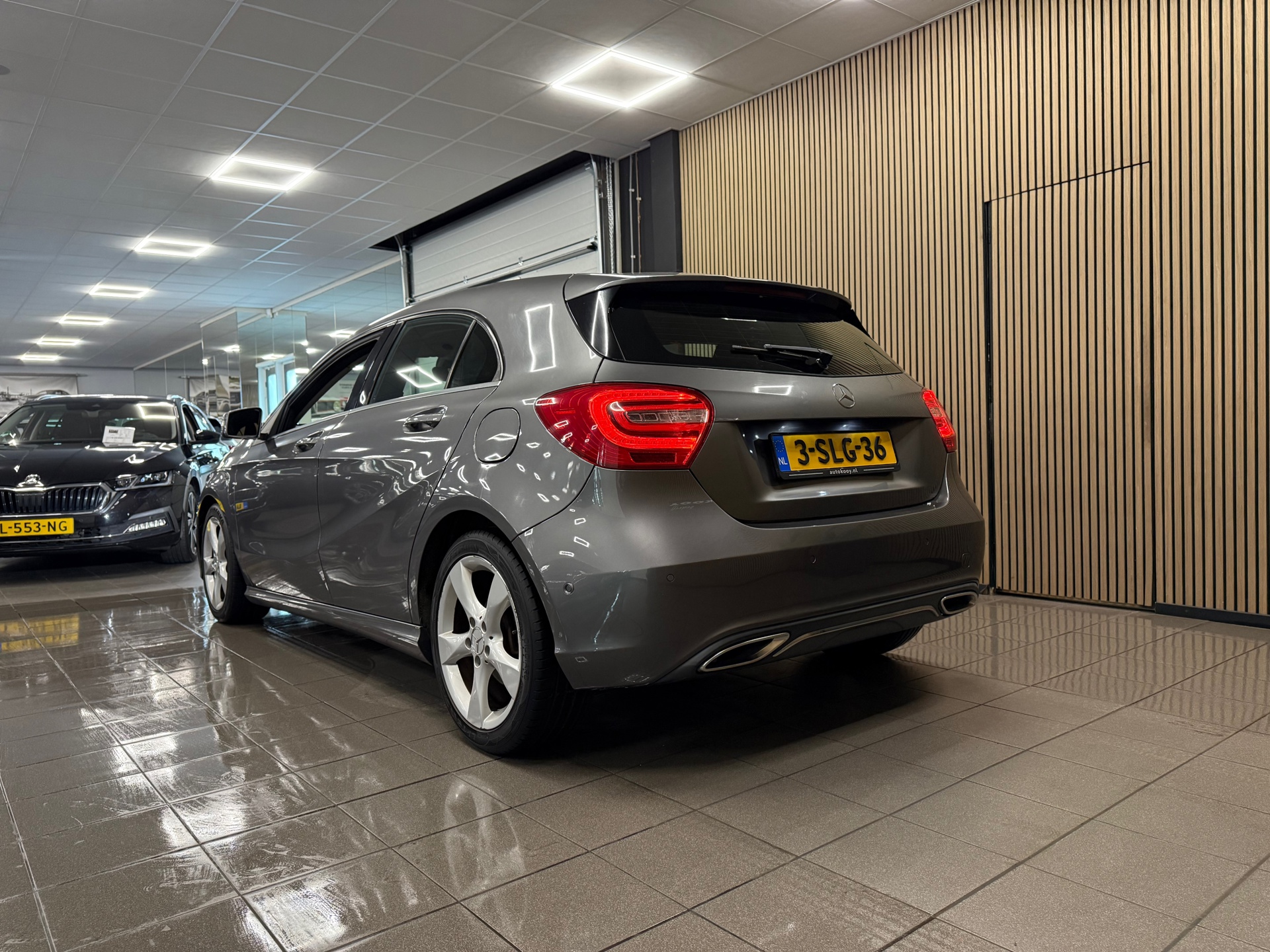 https://www.autokooy.nl//xml/images/57074305-3.JPG