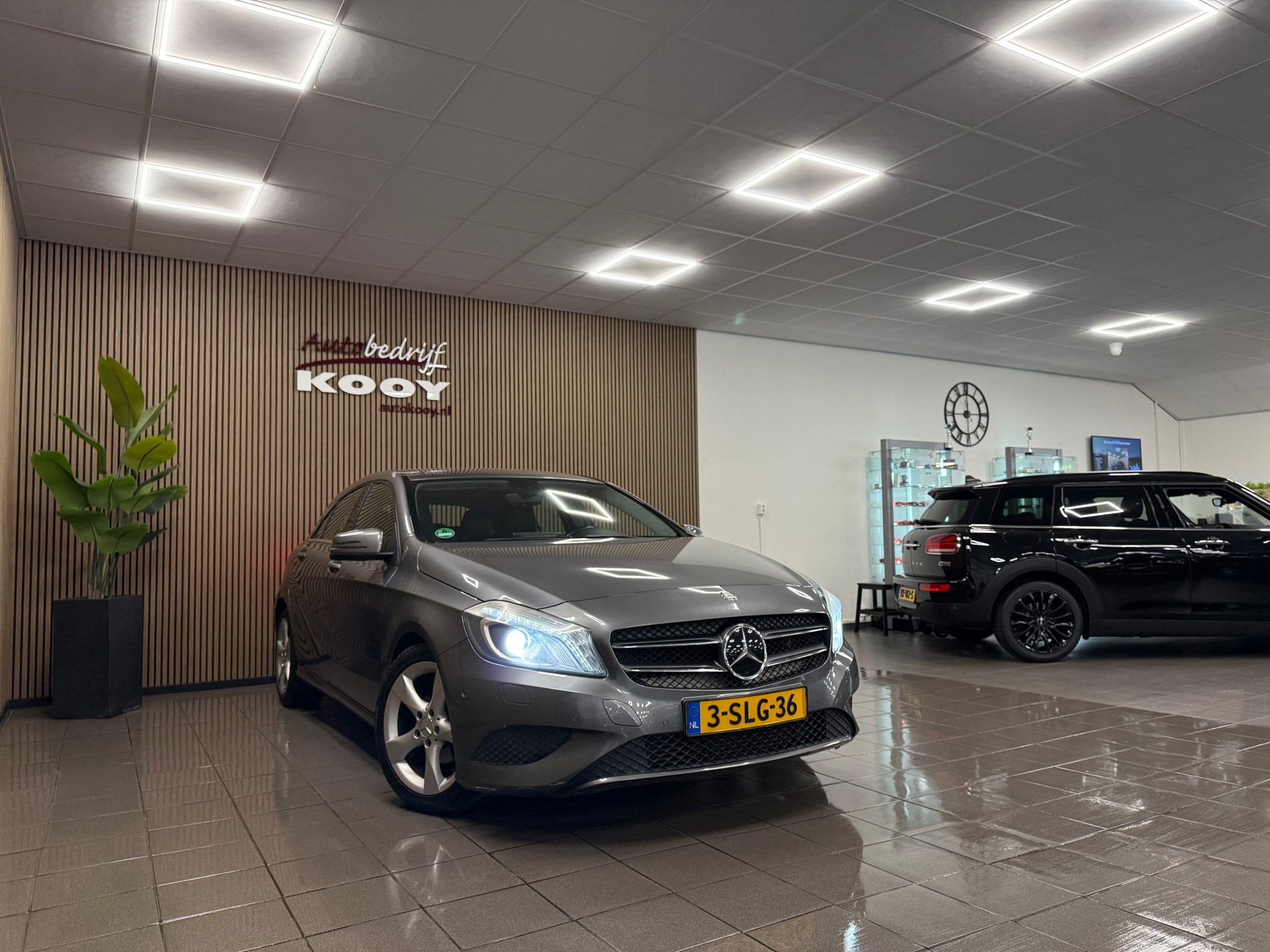 https://www.autokooy.nl//xml/images/57074305-7.JPG