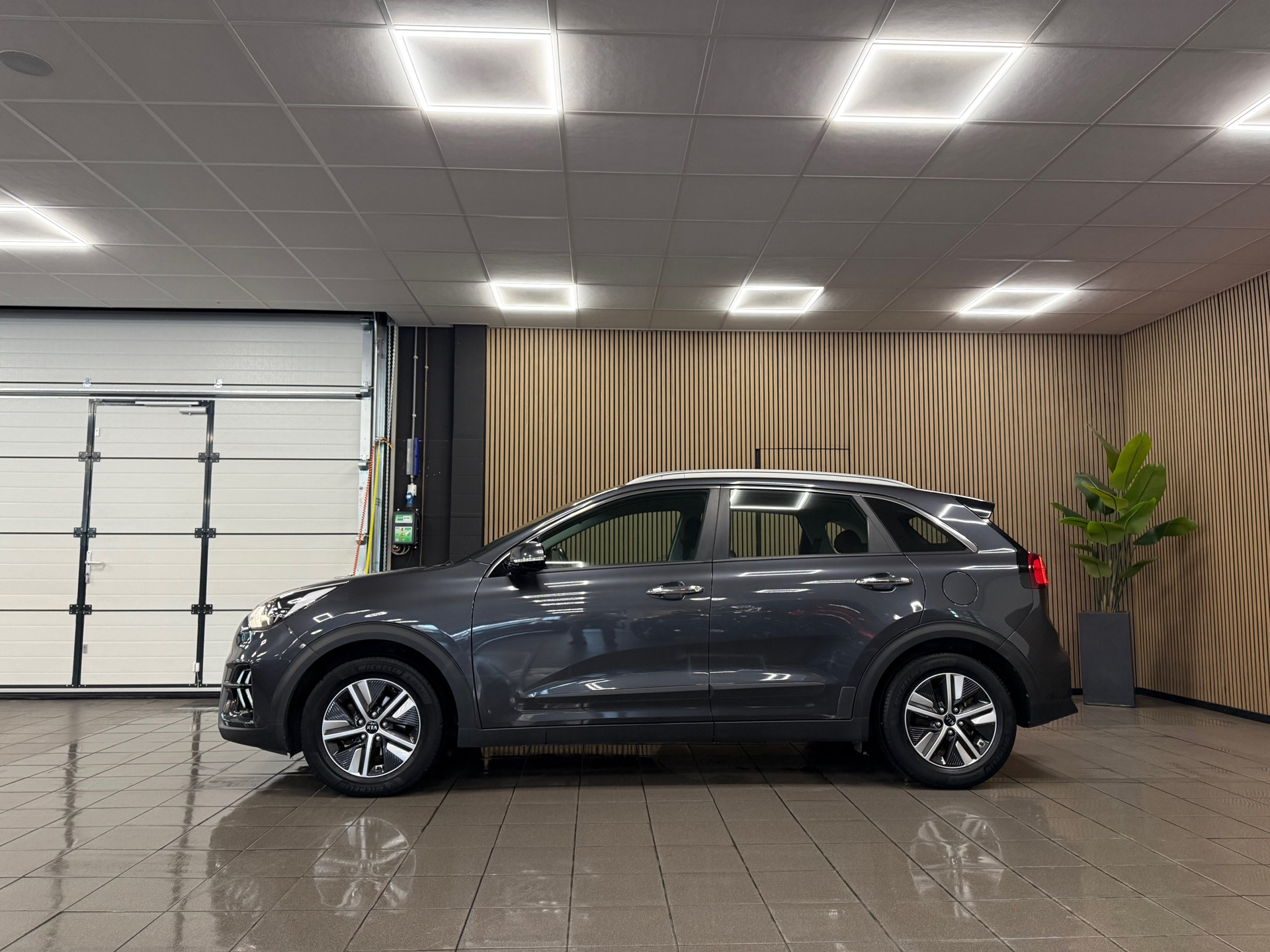 https://www.autokooy.nl//xml/images/57104670-2.JPG