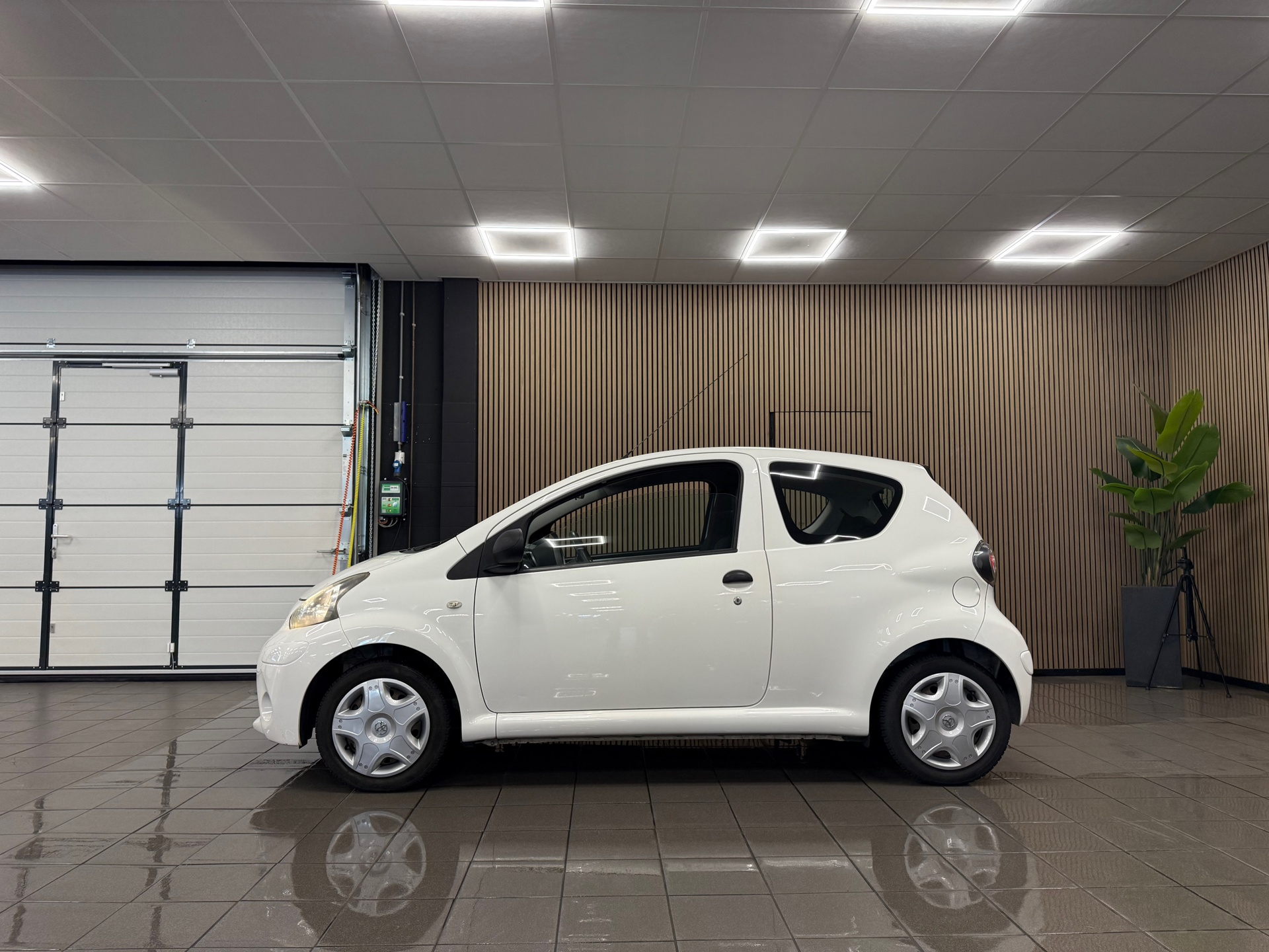 https://www.autokooy.nl//xml/images/57105496-2.JPG