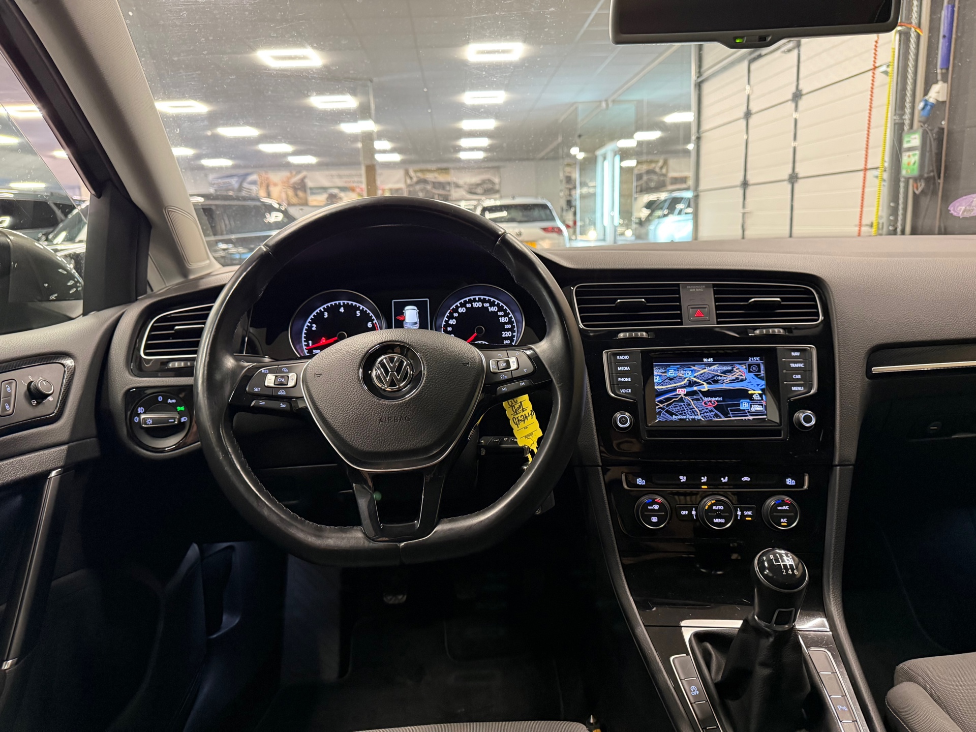 https://www.autokooy.nl//xml/images/57105606-20.JPG