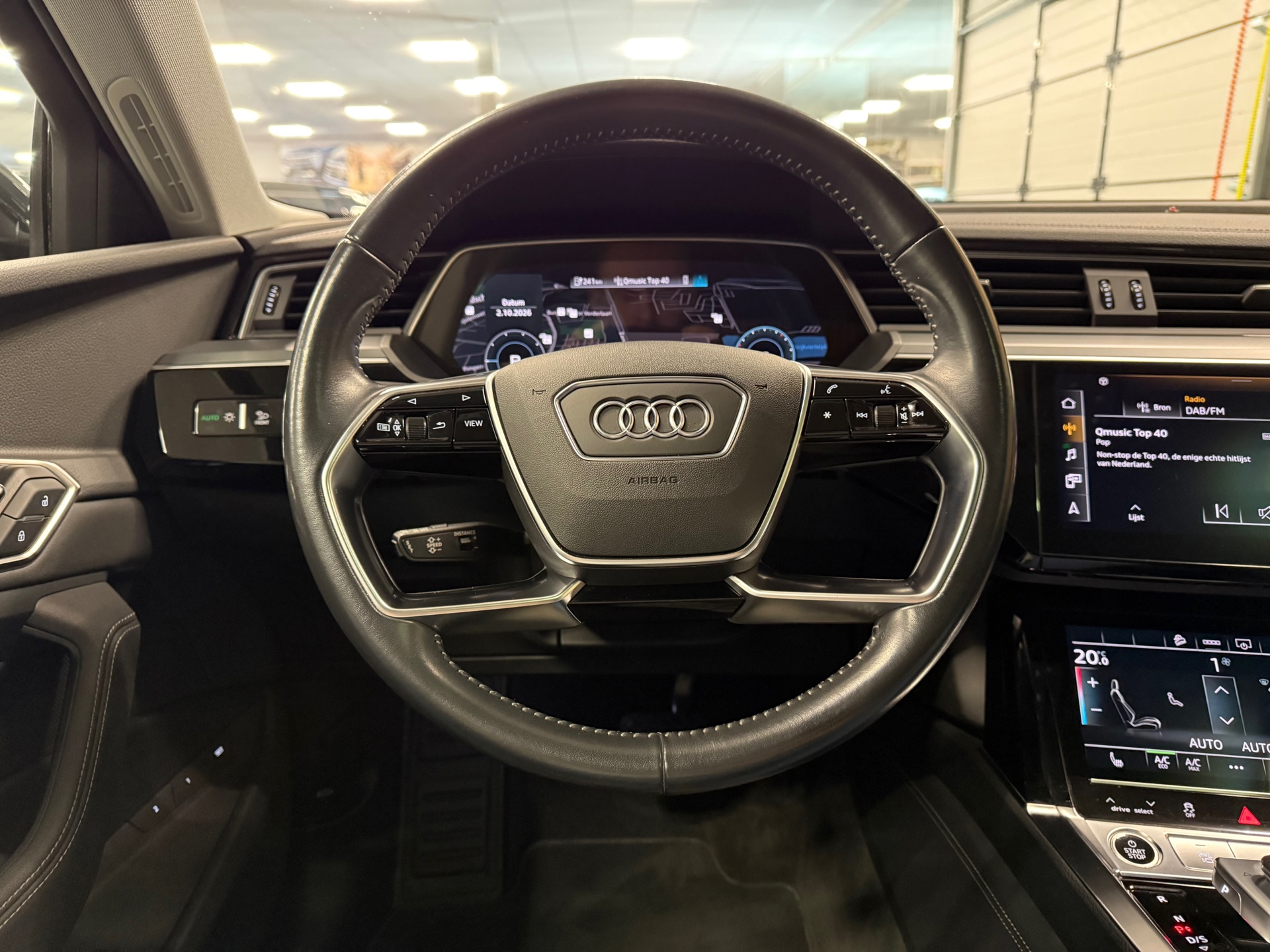https://www.autokooy.nl//xml/images/57135299-13.JPG